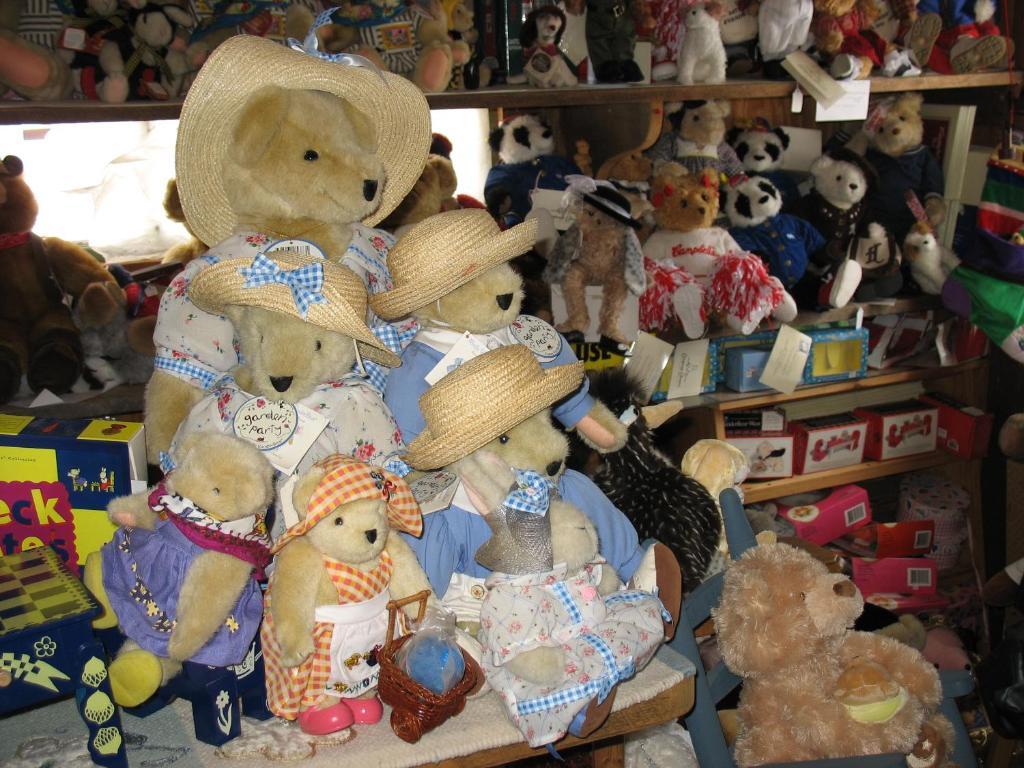 Hugging Bear Inn Bellows Falls Extérieur photo